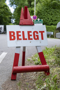 Vollbesetzter Campingplatz in Hagnau am Bodensee