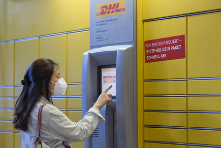 Symbolfoto DHL Packstation
