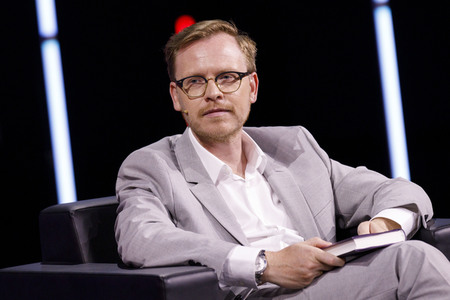 Markus Gabriel und Gert Scobel auf der lit.Cologne 2021 in Köln