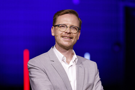 Markus Gabriel und Gert Scobel auf der lit.Cologne 2021 in Köln