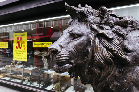 Symbolfoto Bronze-Skulptur