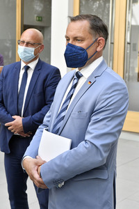 Ankunft zur AfD Pressekonferenz zur Landtagswahl in Sachsen-Anhalt in Berlin