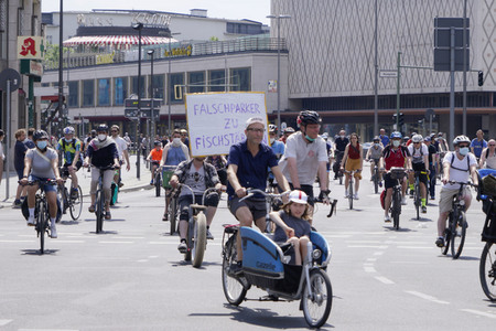 Fahrrad-Demo 'Verkehrswende jetzt' in Berlin