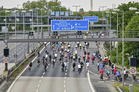 Fahrrad-Demo 'Verkehrswende jetzt' in Berlin