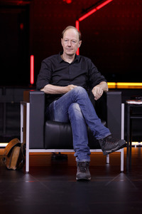 Martin Sonneborn und Gregor Gysi auf der lit.Cologne 2021 in Köln