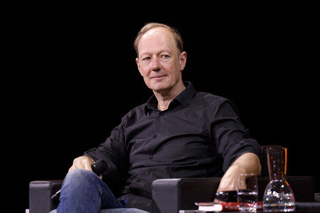 Martin Sonneborn und Gregor Gysi auf der lit.Cologne 2021 in Köln