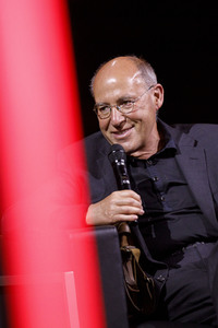 Martin Sonneborn und Gregor Gysi auf der lit.Cologne 2021 in Köln