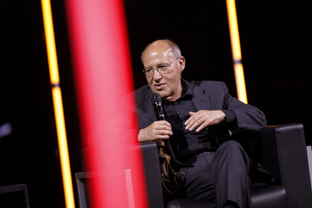 Martin Sonneborn und Gregor Gysi auf der lit.Cologne 2021 in Köln