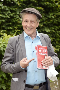 Theaterpremiere 'Winterrose' in Berlin