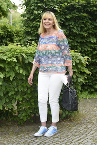Theaterpremiere 'Winterrose' in Berlin