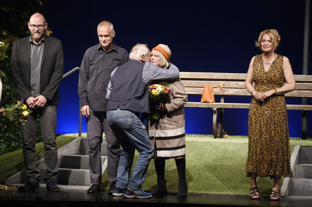 Theaterpremiere 'Winterrose' in Berlin