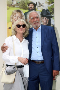 Theaterpremiere 'Winterrose' in Berlin