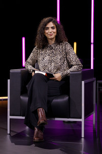 Miryam Schellbach und Shida Bazyar auf der lit.Cologne 2021 in Köln