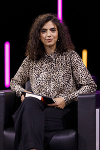 Miryam Schellbach und Shida Bazyar auf der lit.Cologne 2021 in Köln