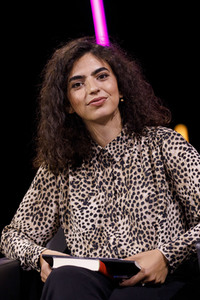Miryam Schellbach und Shida Bazyar auf der lit.Cologne 2021 in Köln