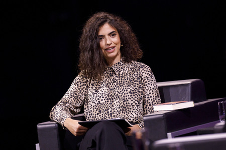 Miryam Schellbach und Shida Bazyar auf der lit.Cologne 2021 in Köln