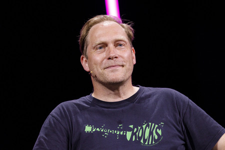 Benedict Wells, Knut Elstermann und Thees Uhlmann auf der lit.Cologne 2021 in Köln