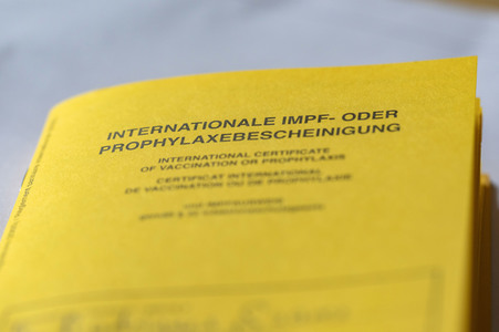 Symbolfoto Impfbescheinigung
