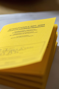 Symbolfoto Impfbescheinigung