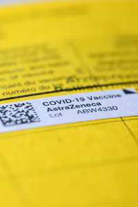 Symbolfoto Impfbescheinigung