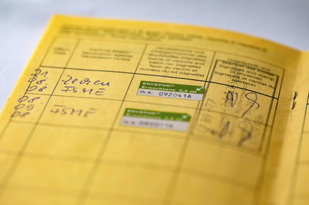 Symbolfoto Impfbescheinigung