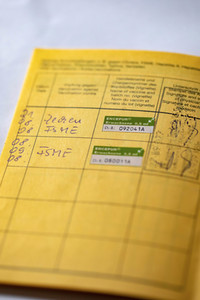 Symbolfoto Impfbescheinigung