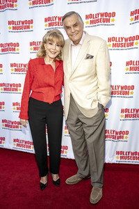 Ehrung von Barbara Eden im Hollywood Museum in Los Angeles