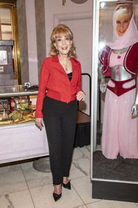 Ehrung von Barbara Eden im Hollywood Museum in Los Angeles