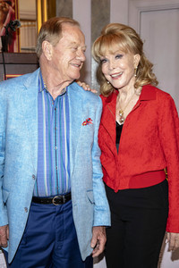 Ehrung von Barbara Eden im Hollywood Museum in Los Angeles