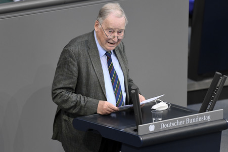 232. Sitzung des Deutschen Bundestages in Berlin