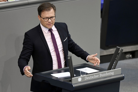 232. Sitzung des Deutschen Bundestages in Berlin