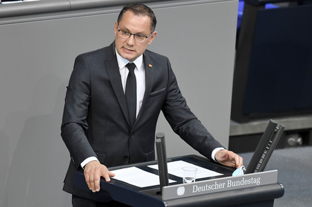 232. Sitzung des Deutschen Bundestages in Berlin