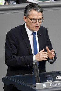 232. Sitzung des Deutschen Bundestages in Berlin