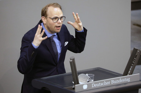 233. Sitzung des Deutschen Bundestages in Berlin