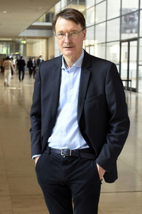 233. Sitzung des Deutschen Bundestages in Berlin