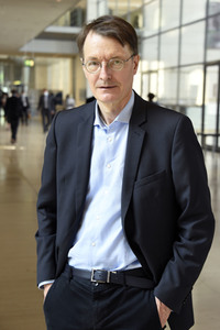 233. Sitzung des Deutschen Bundestages in Berlin