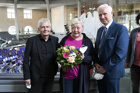 233. Sitzung des Deutschen Bundestages in Berlin