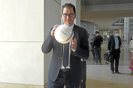 234. Sitzung des Deutschen Bundestages in Berlin