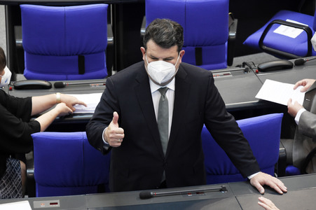 234. Sitzung des Deutschen Bundestages in Berlin