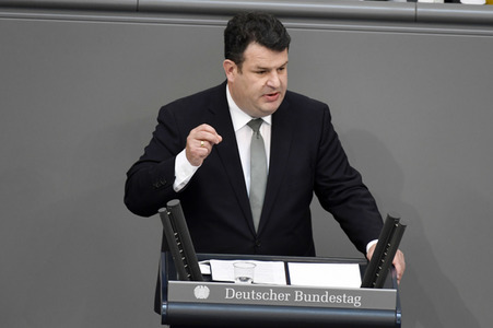 234. Sitzung des Deutschen Bundestages in Berlin