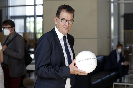 234. Sitzung des Deutschen Bundestages in Berlin