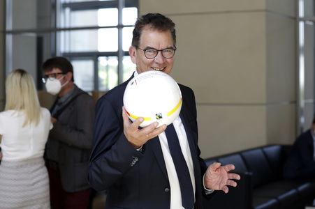 234. Sitzung des Deutschen Bundestages in Berlin