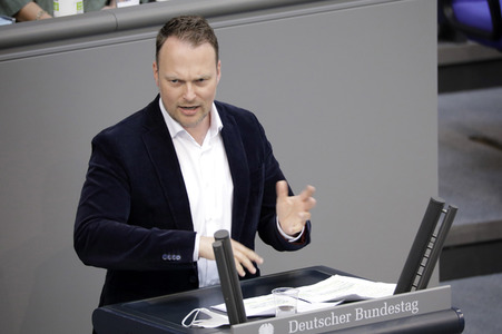 234. Sitzung des Deutschen Bundestages in Berlin