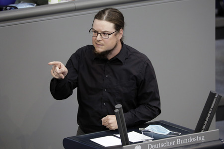 234. Sitzung des Deutschen Bundestages in Berlin