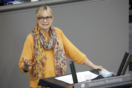 234. Sitzung des Deutschen Bundestages in Berlin