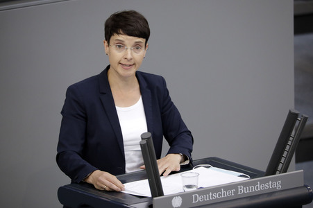 234. Sitzung des Deutschen Bundestages in Berlin