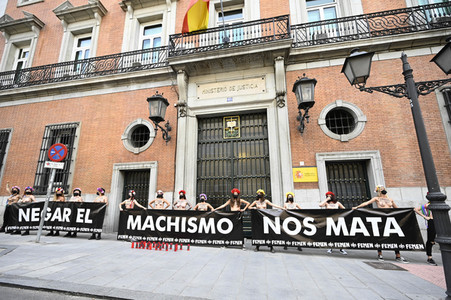 Femen Protest für die Freilassung von Juana Rivas in Madrid