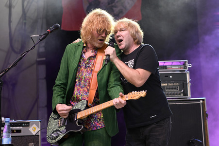 Konzert von Fury in the Slaughterhouse in Hannover