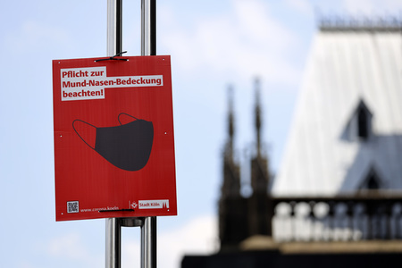 Symbolfoto Maskenpflicht