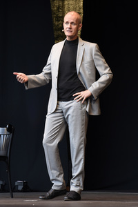 Auftritt von Max Uthoff in München